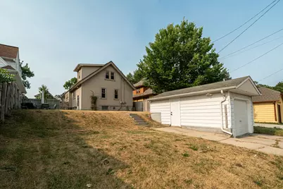 6510 W Girard Ave, Milwaukee, WI 53210 - Photo 31
