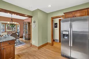 6510 W Girard Ave, Milwaukee, WI 53210 - Photo 15