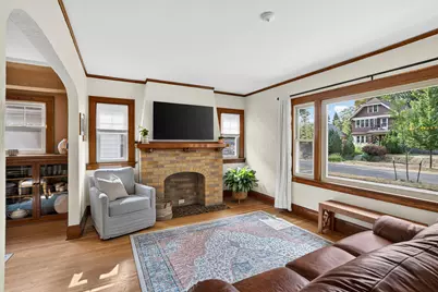 6510 W Girard Ave, Milwaukee, WI 53210 - Photo 7