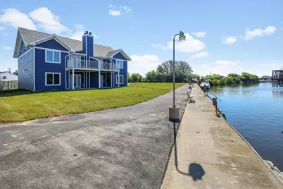 1609  16th St #A, Two Rivers, WI 54241 - Photo 1
