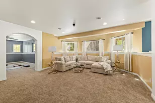 W251S5204 Poppy Fields Rd, Waukesha, WI 53189 - Photo 39