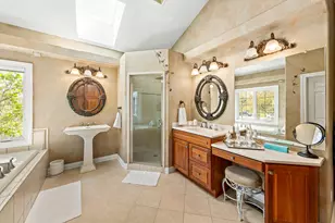 W251S5204 Poppy Fields Rd, Waukesha, WI 53189 - Photo 27