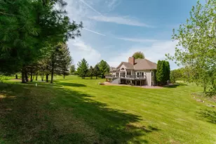 W251S5204 Poppy Fields Rd, Waukesha, WI 53189 - Photo 57