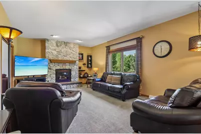 5120  Old Farm Rd, Racine, WI 53402 - Photo 9