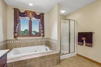 5120  Old Farm Rd, Racine, WI 53402 - Photo 45