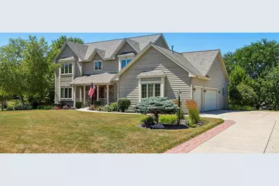 5120  Old Farm Rd, Racine, WI 53402 - Photo 1