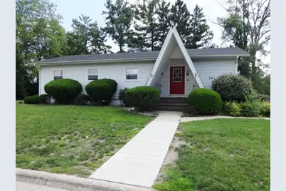 1230  House St, Beloit, WI 53511 - Photo 1