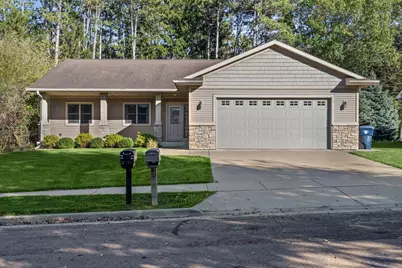 4086  Pineview St, Onalaska, WI 54650 - Photo 3