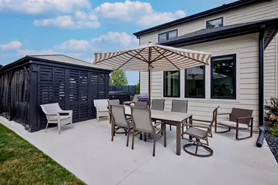 13680 W Upland Ridge Ct, New Berlin, WI 53151 - Photo 33