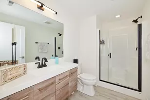 13680 W Upland Rdg Ct, New Berlin, WI 53151 - Photo 27