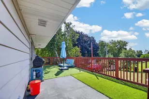 N2445 Fisk Dr, Bloomfield, WI 53105 - Photo 31
