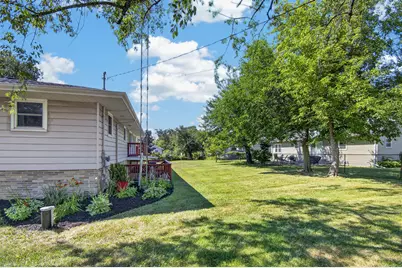 N2445  Fisk Dr, Kenosha, WI 53105 - Photo 37