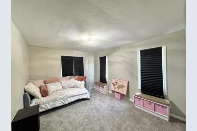 5324 W Melvina St, Milwaukee, WI 53216 - Photo 7