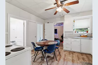 1542 S 9th St, Sheboygan, WI 53081 - Photo 11