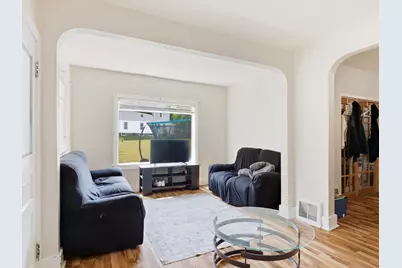 1542 S 9th St, Sheboygan, WI 53081 - Photo 5