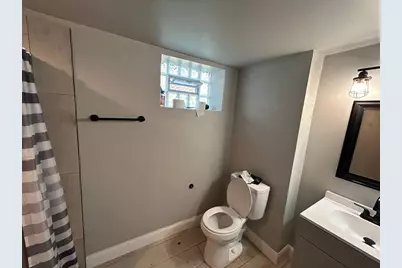4186 N 15th St, Milwaukee, WI 53209 - Photo 11