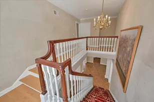 229 W Indian Creek Ct, Fox Point, WI 53217 - Photo 21