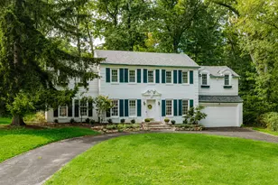 1065 Lower Ridgeway, Elm Grove, WI 53122 - Photo 3