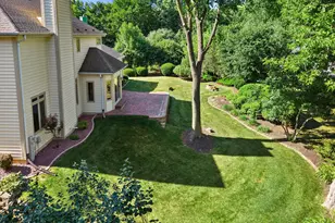 13510 W Edgewood Ct, New Berlin, WI 53151 - Photo 37