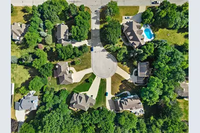 13510 W Edgewood Ct, New Berlin, WI 53151 - Photo 47