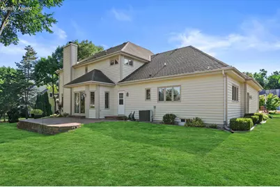 13510 W Edgewood Ct, New Berlin, WI 53151 - Photo 33