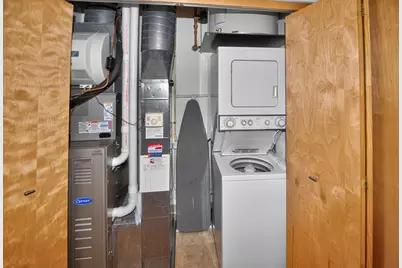 311 E Erie St #224, Milwaukee, WI 53202 - Photo 27