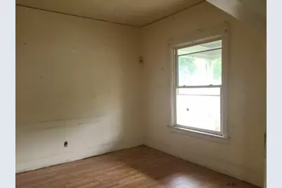 2151 N 38th St, Milwaukee, WI 53208 - Photo 3