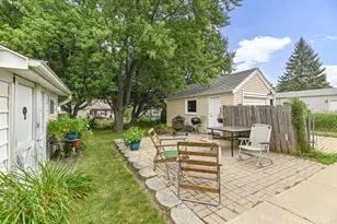 3038 S 55th St, Milwaukee, WI 53219 - Photo 29