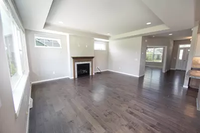 7850 W Mourning Dove Ln, Mequon, WI 53097 - Photo 7