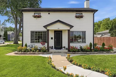 48 S Worthington St, Oconomowoc, WI 53066 - Photo 1