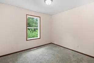 1278 E Bluff Rd, Whitewater, WI 53190 - Photo 13