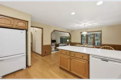 2203  Napa Trl, Waukesha, WI 53188 - Photo 11