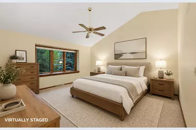 2203  Napa Trl, Waukesha, WI 53188 - Photo 13