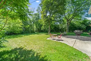 6684 N Atwahl Dr, Glendale, WI 53209 - Photo 15