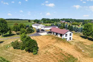 N5802 Johnson Rd, Richmond, WI 53115 - Photo 7