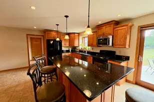 1253 Linden Ln, Racine, WI 53139 - Photo 11