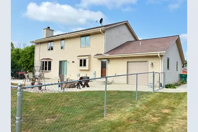 1253  Linden Kansasville Ln, Racine, WI 53139 - Photo 5