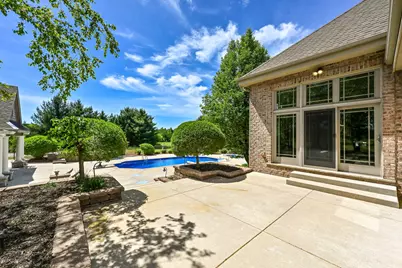 3277 N Canterbury Ln, Summit, WI 53066 - Photo 49