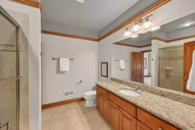 3277 N Canterbury Ln, Summit, WI 53066 - Photo 35