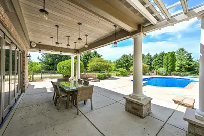3277 N Canterbury Ln, Summit, WI 53066 - Photo 51