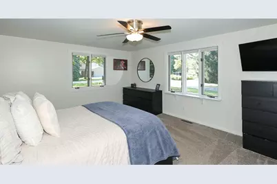 4908  Anker Rd, Racine, WI 53405 - Photo 13