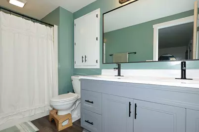 4908  Anker Rd, Racine, WI 53405 - Photo 15