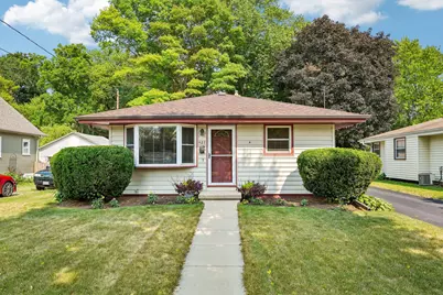 423 N Hine Ave, Waukesha, WI 53188 - Photo 45