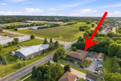 1406  Creek Rd #7, West Bend, WI 53090 - Photo 21