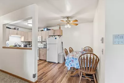 1406  Creek Rd #7, West Bend, WI 53090 - Photo 7