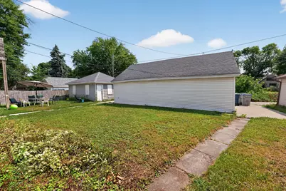 5358 N 39th St, Milwaukee, WI 53209 - Photo 1