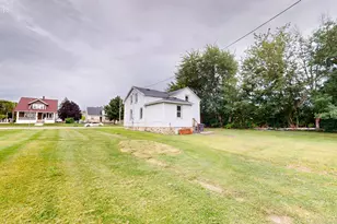 709 S Main St, Jefferson, WI 53549 - Photo 47