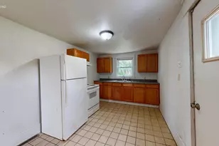 709 S Main St, Jefferson, WI 53549 - Photo 5