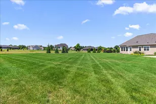 N83W27815 Cress-Brook Ct, Lisbon, WI 53029 - Photo 67