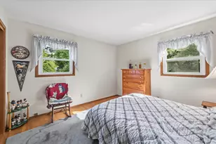 W53N849 Castle Ct, Cedarburg, WI 53012 - Photo 19